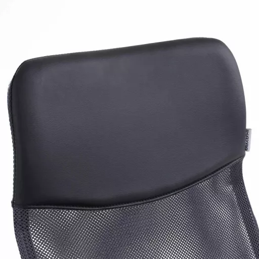Ergonomikus irodai szék magasított háttámlával - fekete