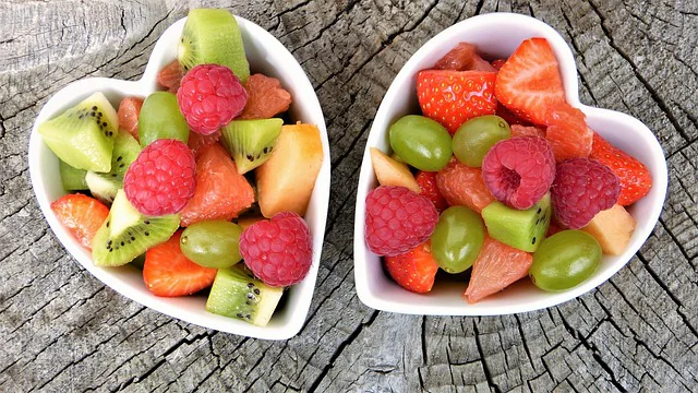 fresh-fruits-2305192_640.webp
